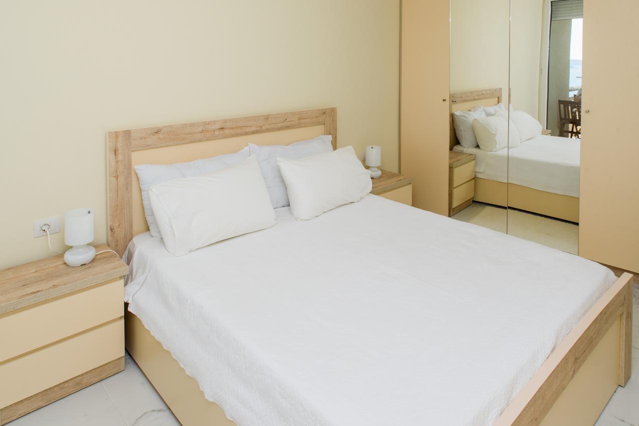 Sunset Apartment Saranda Bay エクステリア 写真
